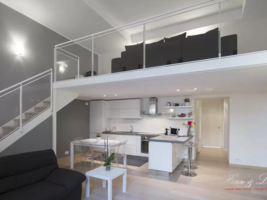 Immagine 6 di Appartamento in vendita  a Torino