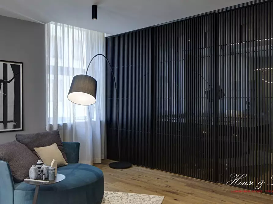 Immagine 4 di Appartamento in vendita  a Torino