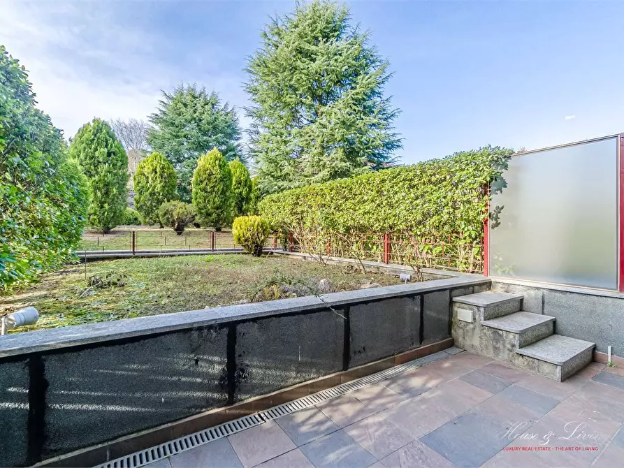 Immagine 10 di Appartamento in vendita  a Torino