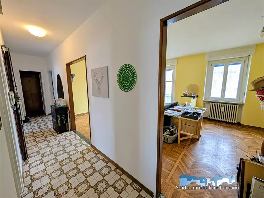 Immagine 7 di Appartamento in vendita  a Ivrea
