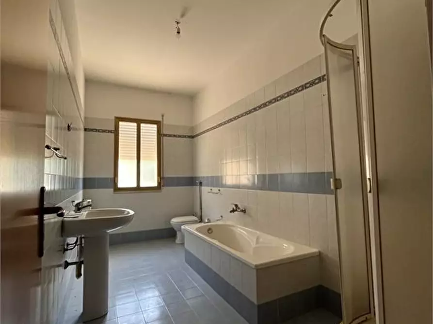 Immagine 2 di Appartamento in vendita  a Alcamo