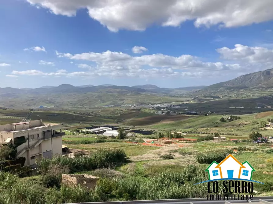 Immagine 10 di Appartamento in vendita  a Alcamo