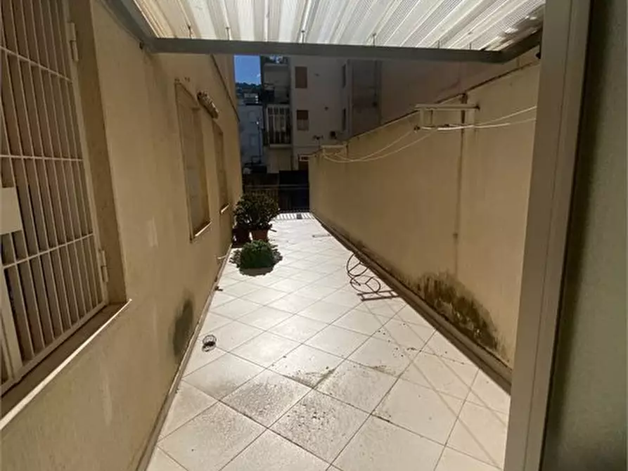 Immagine 7 di Appartamento in vendita  a Alcamo