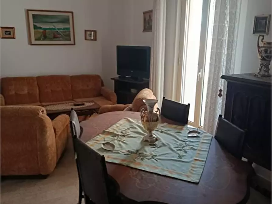 Immagine 1 di Appartamento in vendita  a Alcamo