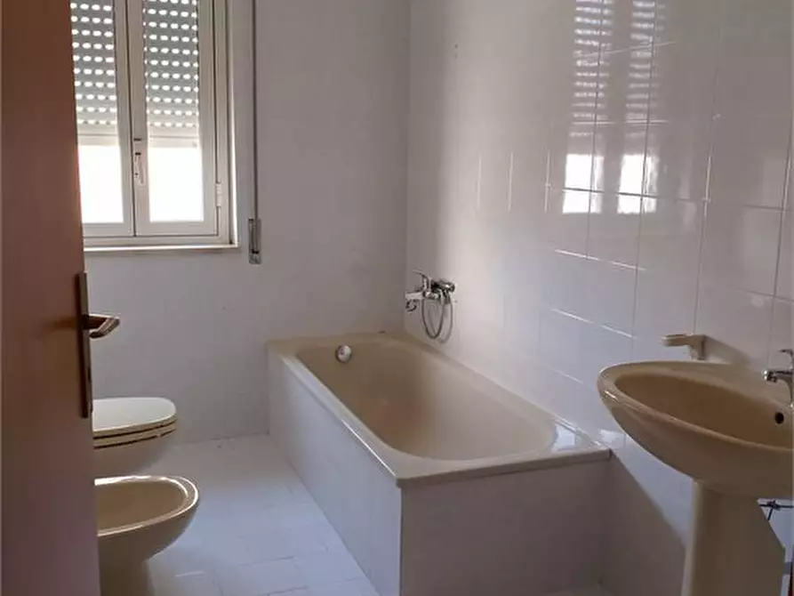 Immagine 8 di Appartamento in vendita  a Alcamo