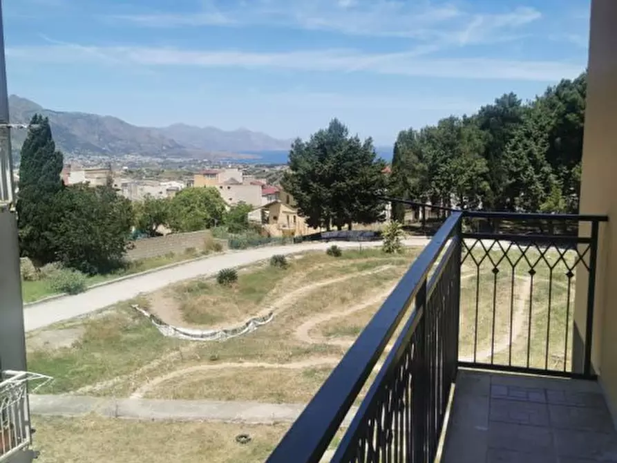 Immagine 10 di Appartamento in vendita  a Alcamo