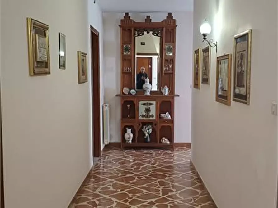 Immagine 5 di Appartamento in vendita  a Alcamo