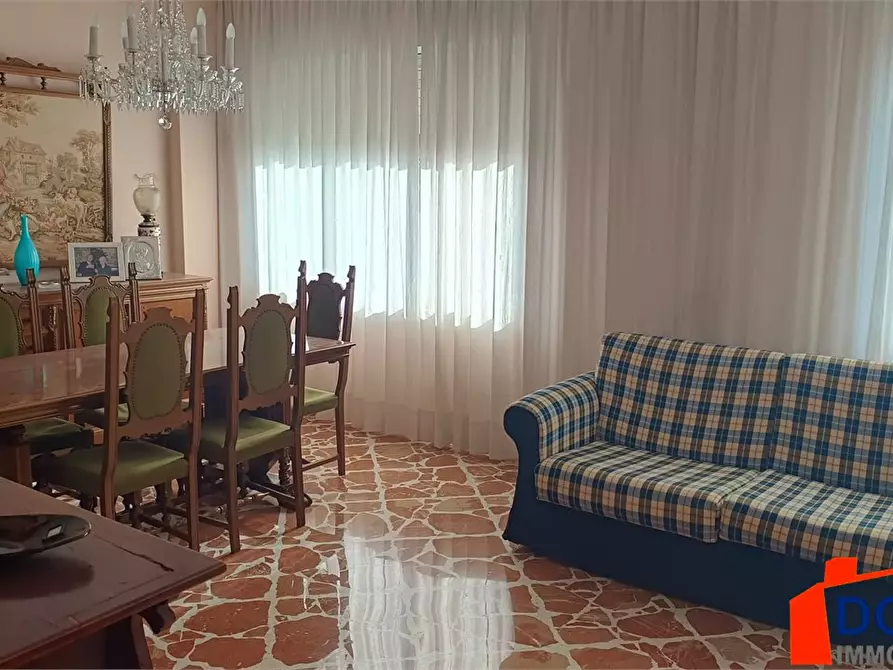 Immagine 2 di Appartamento in vendita  a Alcamo