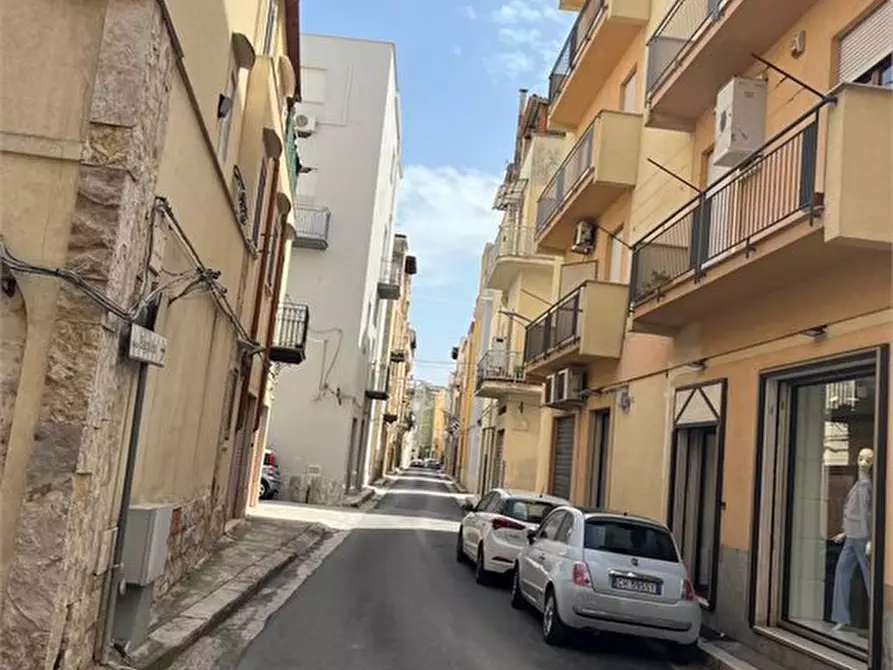 Immagine 2 di Appartamento in vendita  a Alcamo