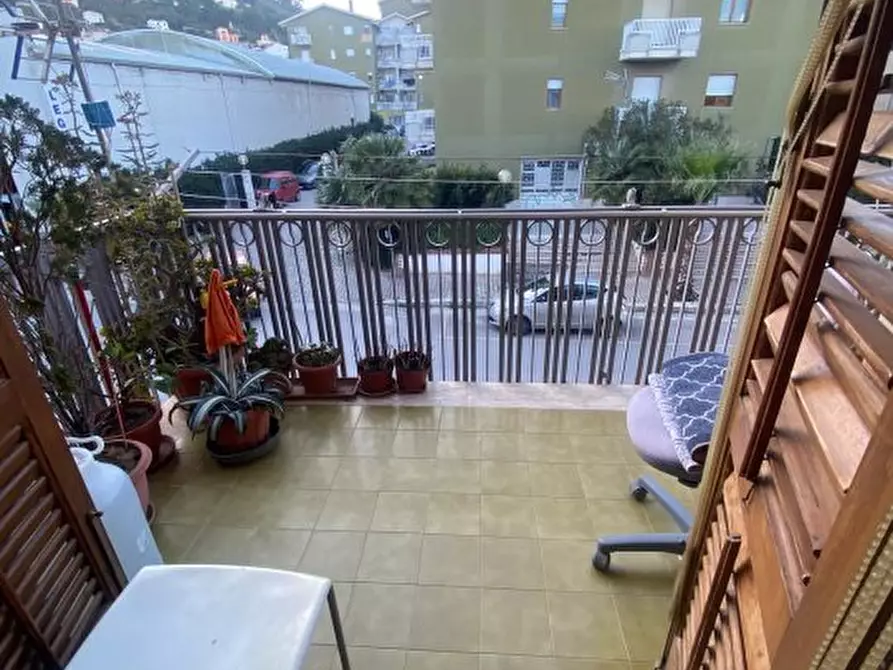 Immagine 7 di Appartamento in vendita  a Alcamo