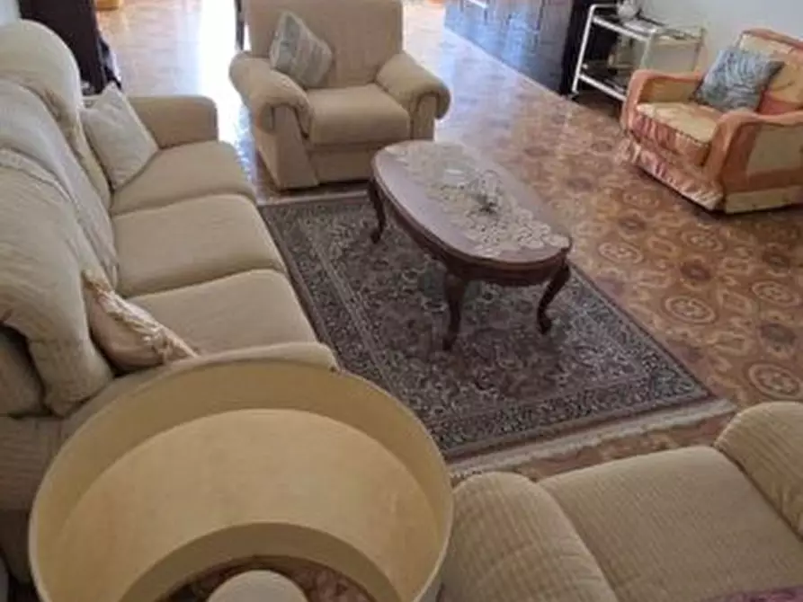 Immagine 2 di Appartamento in vendita  a Alcamo