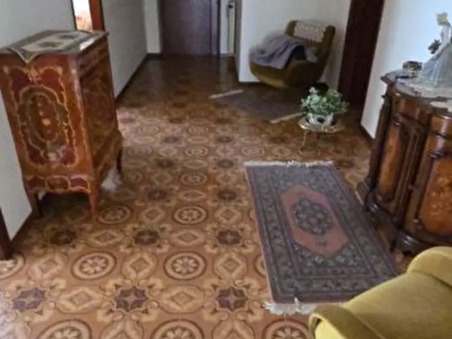 Immagine 8 di Appartamento in vendita  a Alcamo