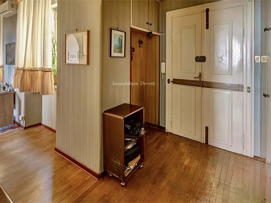 Immagine 5 di Appartamento in vendita  a Trieste