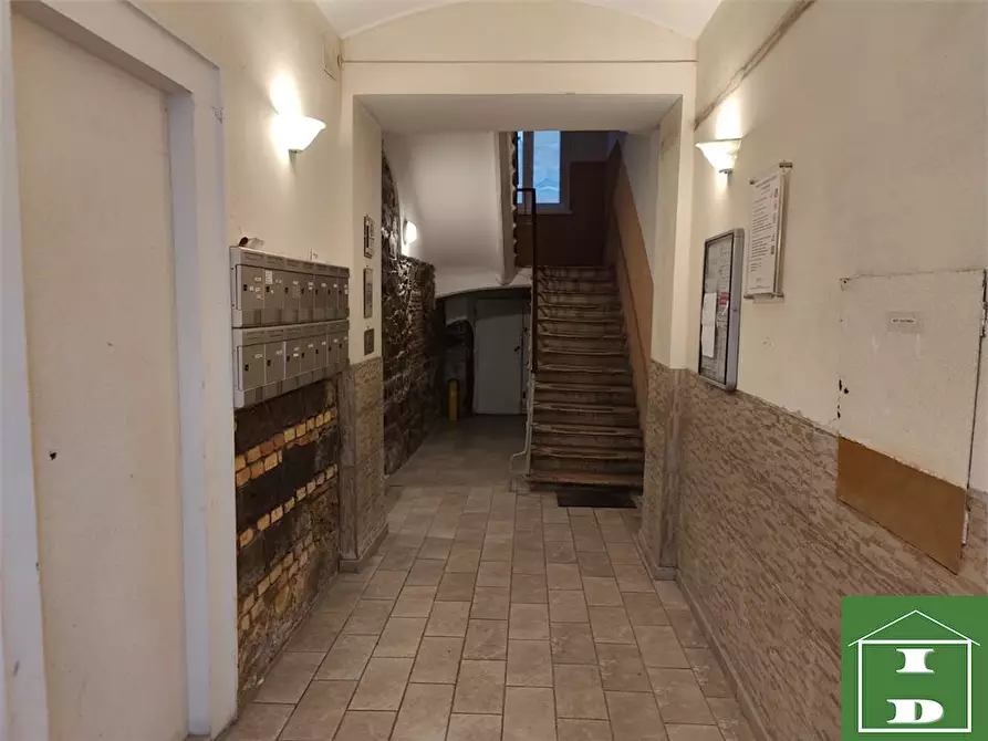 Immagine 6 di Appartamento in vendita  22 a Trieste