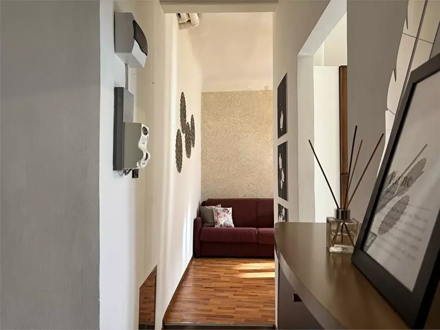 Immagine 2 di Appartamento in vendita  13 a Trieste