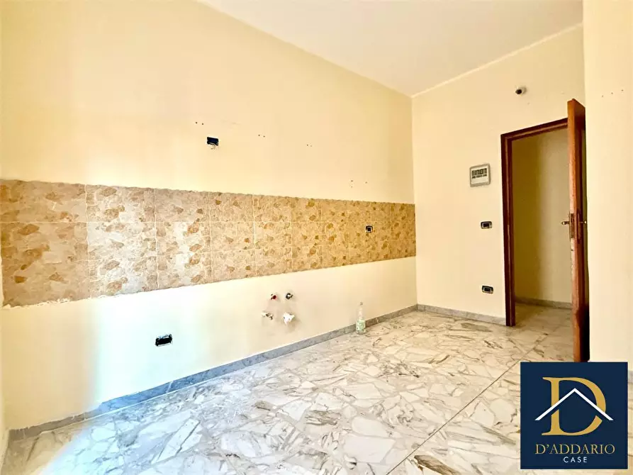 Immagine 7 di Appartamento in vendita  41 a Taranto