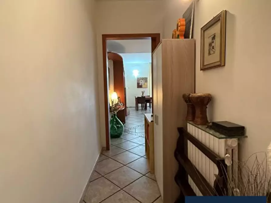 Immagine 4 di Appartamento in vendita  95 a Taranto