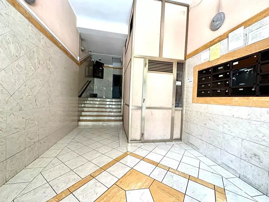 Immagine 2 di Appartamento in vendita  74 a Taranto