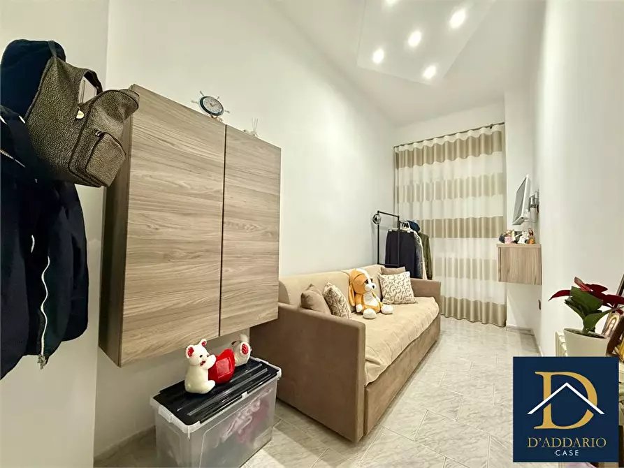 Immagine 7 di Appartamento in vendita  53 a Taranto