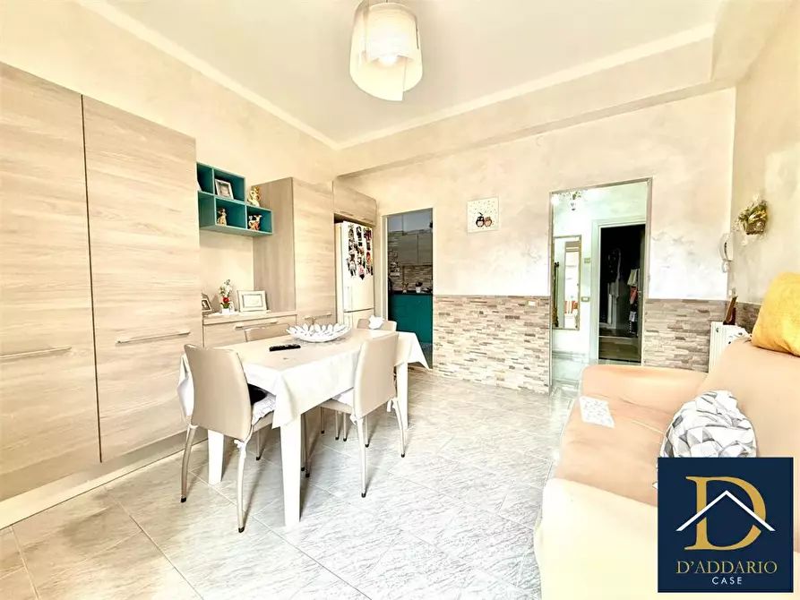 Immagine 2 di Appartamento in vendita  53 a Taranto