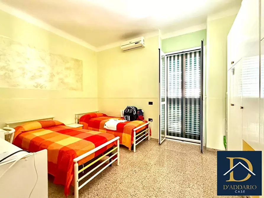 Immagine 5 di Appartamento in vendita  a Taranto