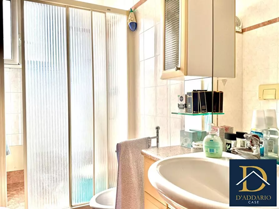 Immagine 6 di Appartamento in vendita  a Taranto