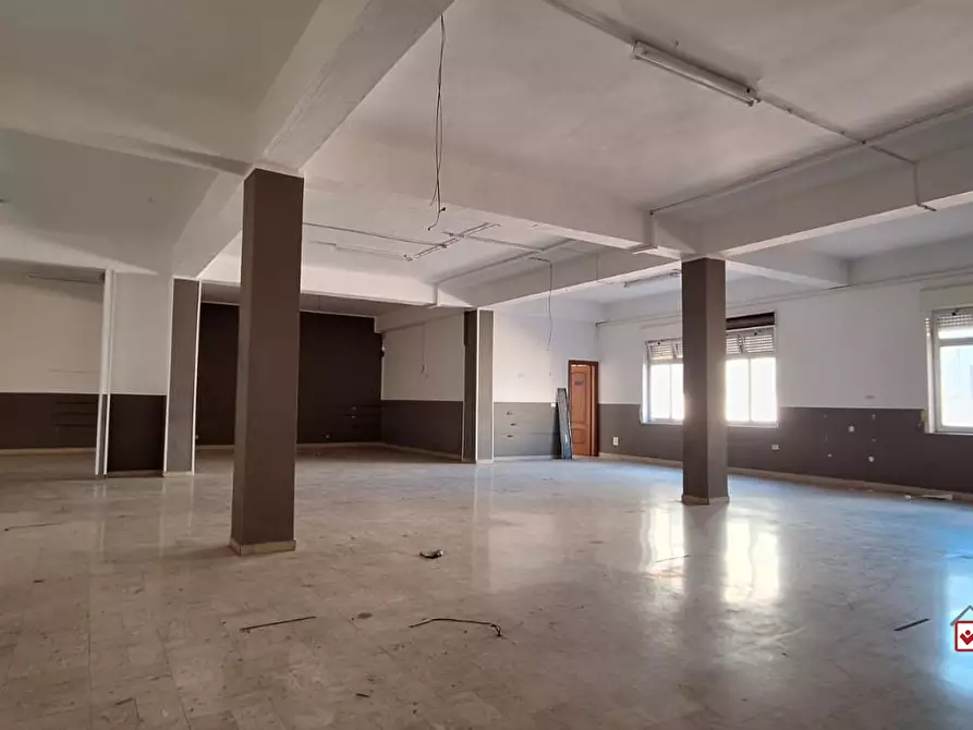Immagine 4 di Ufficio in vendita  a Messina
