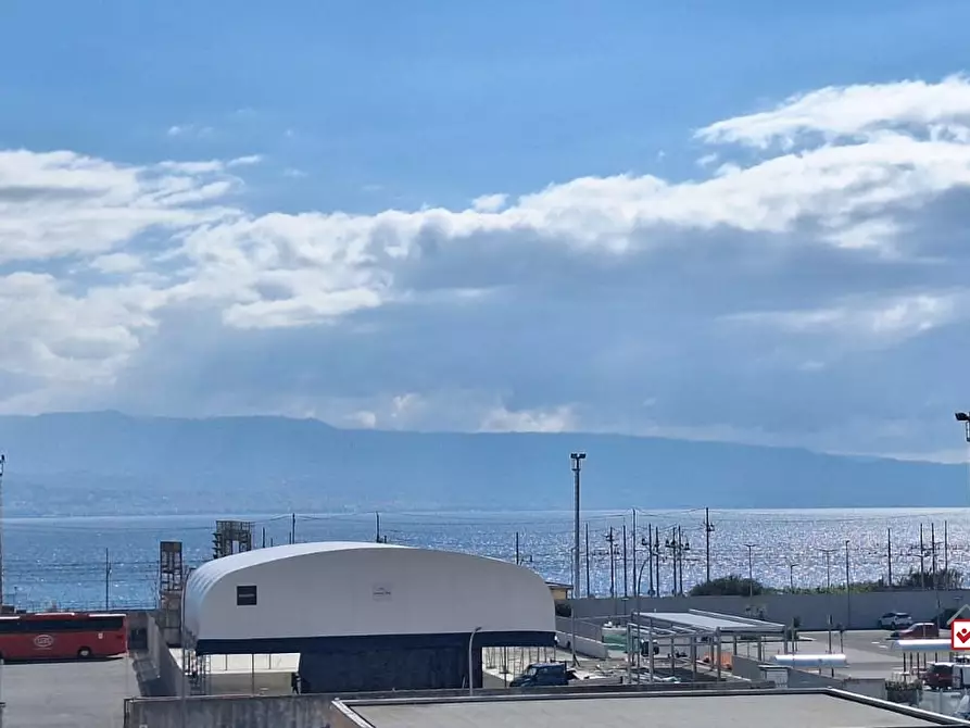 Immagine 2 di Ufficio in vendita  a Messina