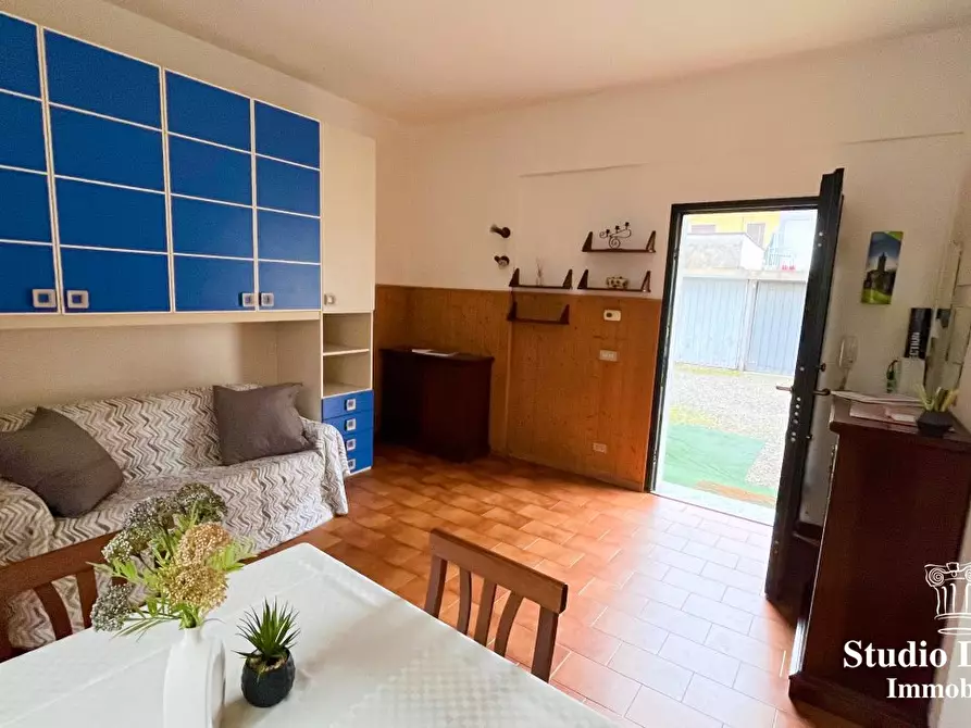 Immagine 4 di Appartamento in vendita  28 a Cassano Magnago