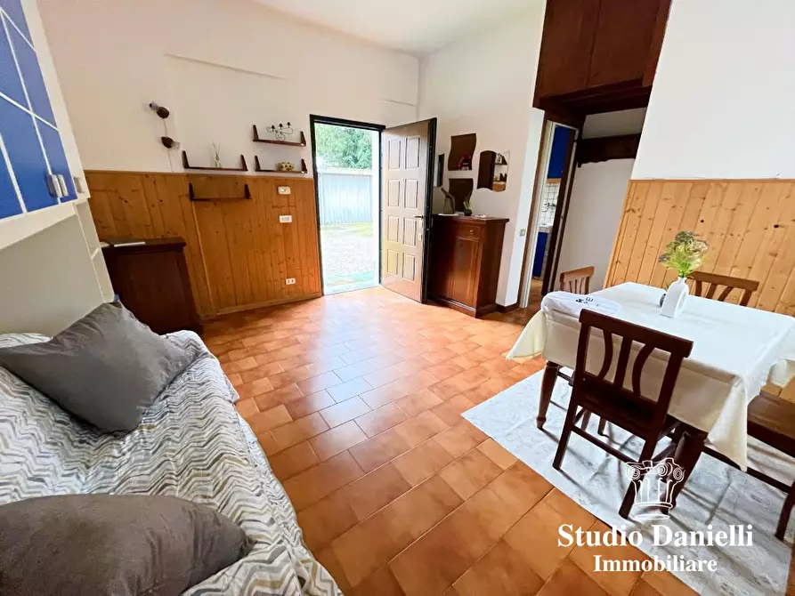 Immagine 10 di Appartamento in vendita  28 a Cassano Magnago