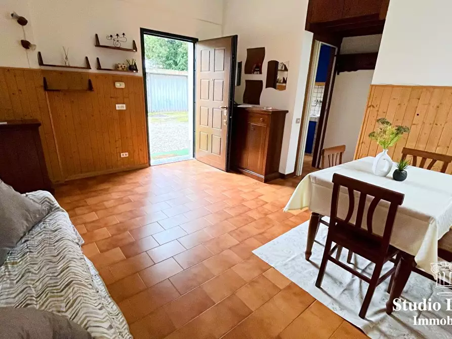 Immagine 3 di Appartamento in vendita  28 a Cassano Magnago