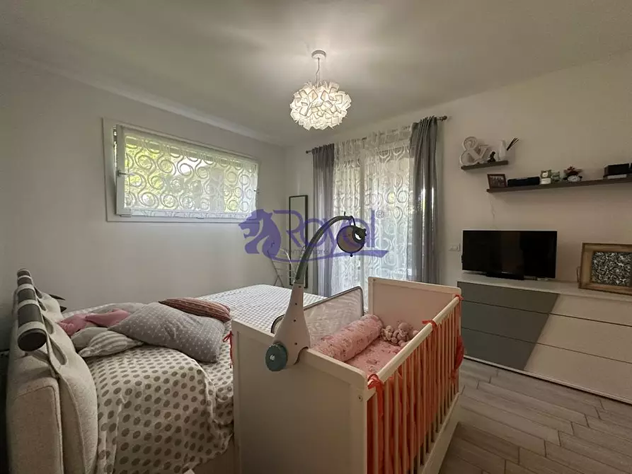 Immagine 10 di Appartamento in vendita  a Origgio