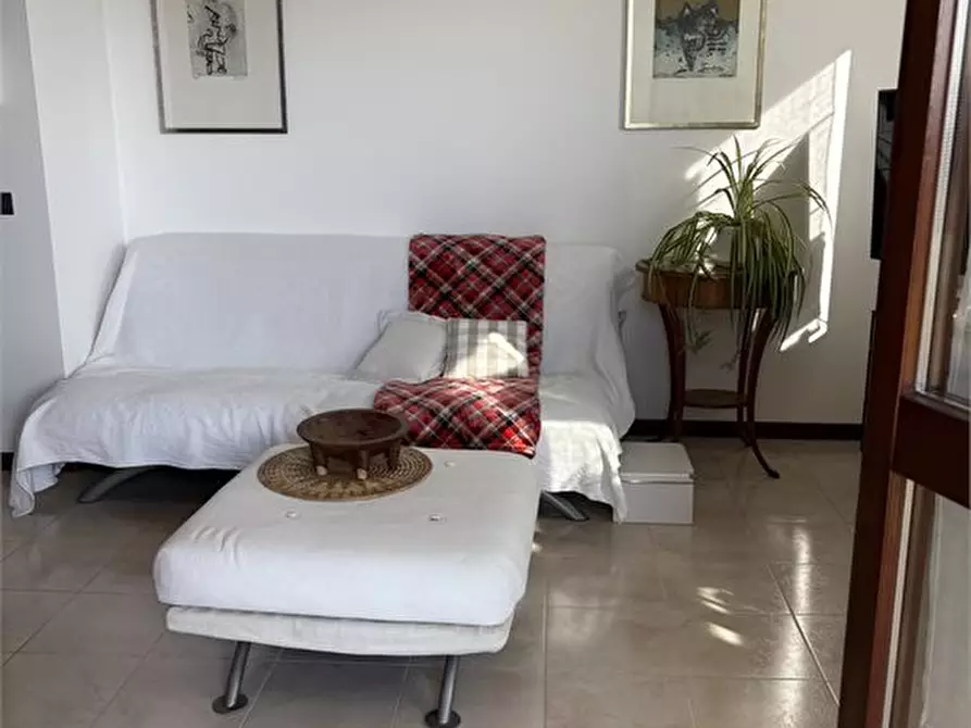 Immagine 4 di Appartamento in vendita  12 a Castel D'azzano