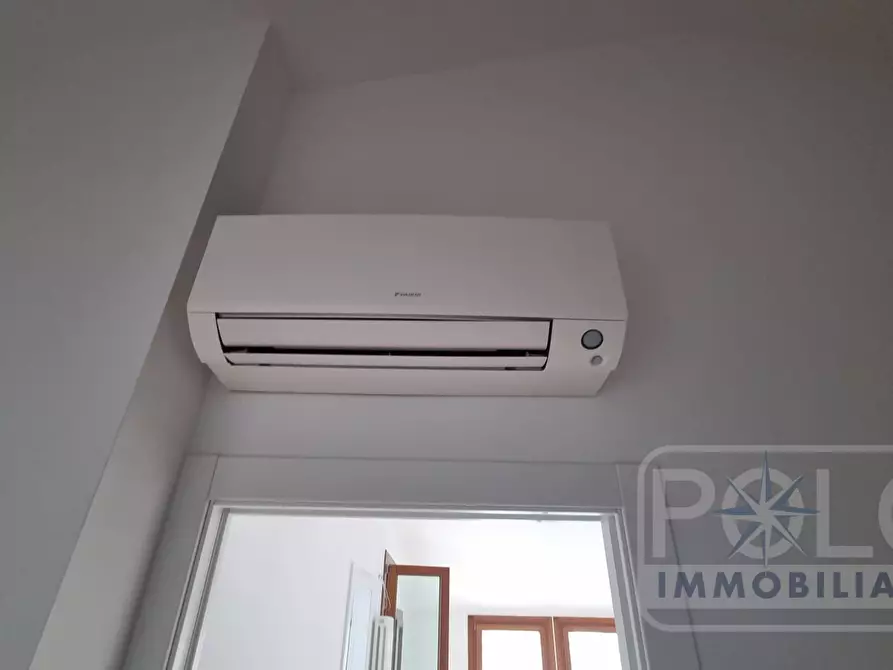 Immagine 9 di Appartamento in vendita  a Verona