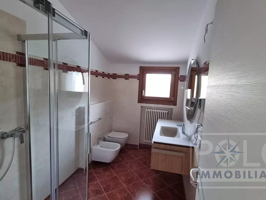 Immagine 8 di Appartamento in vendita  a Verona