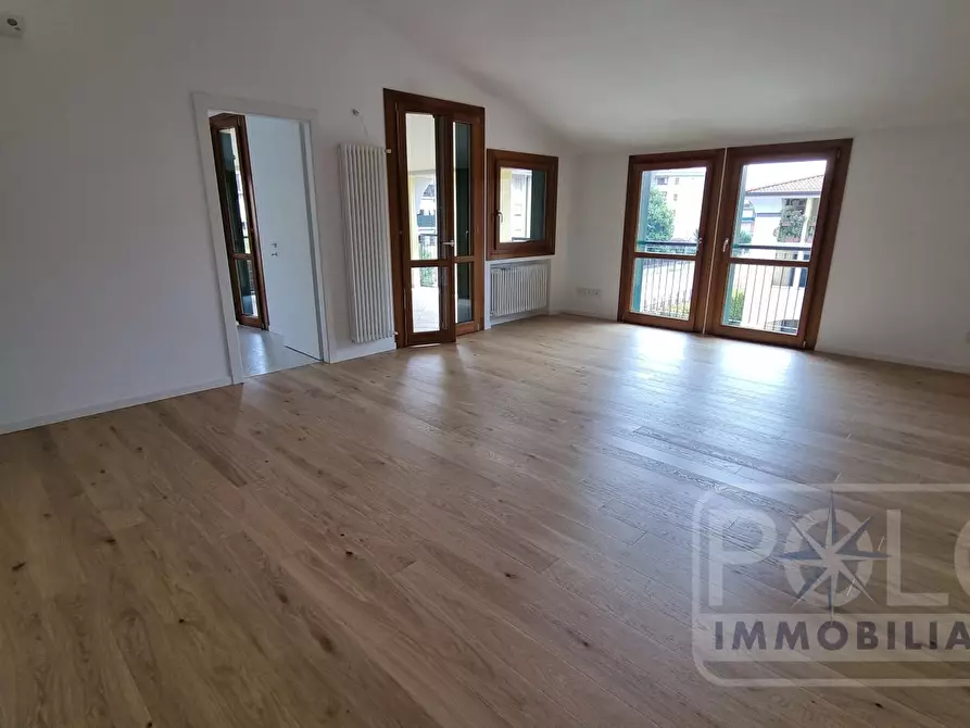 Immagine 8 di Appartamento in vendita  2 a Verona