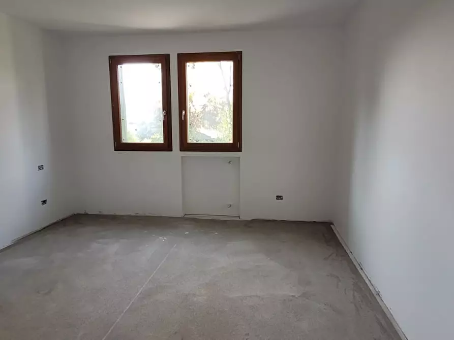 Immagine 10 di Appartamento in vendita  2 a Verona