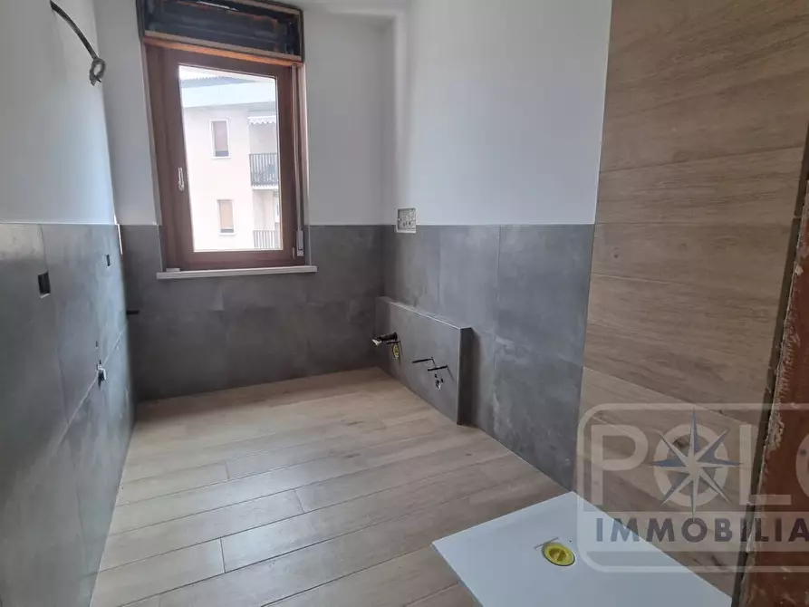 Immagine 8 di Appartamento in vendita  25 a Verona