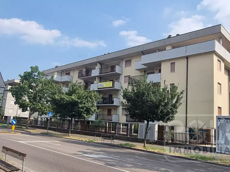 Immagine 3 di Appartamento in vendita  35 a Verona