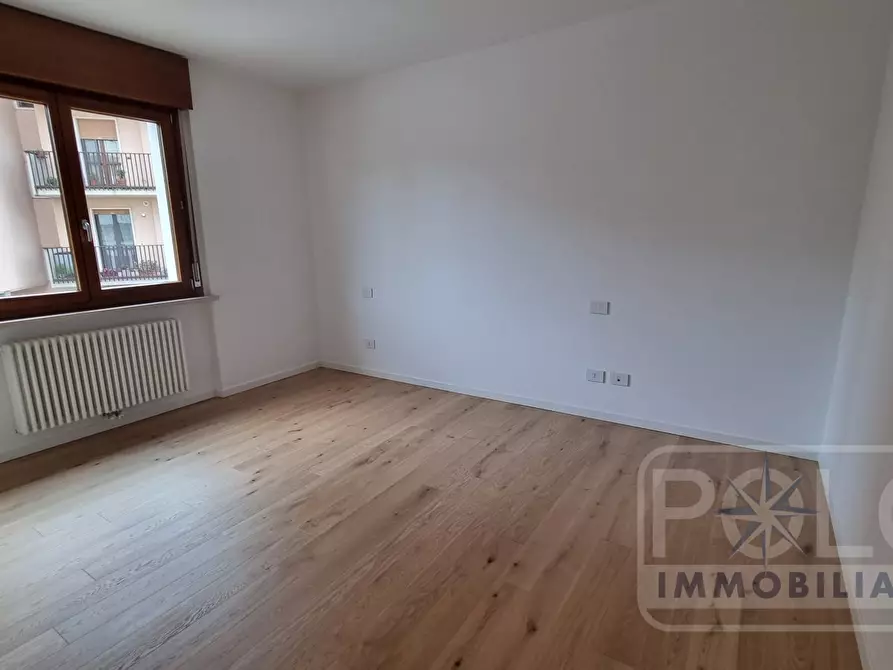 Immagine 9 di Appartamento in vendita  35 a Verona