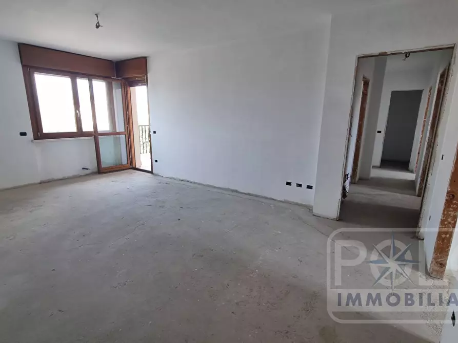 Immagine 4 di Appartamento in vendita  35 a Verona