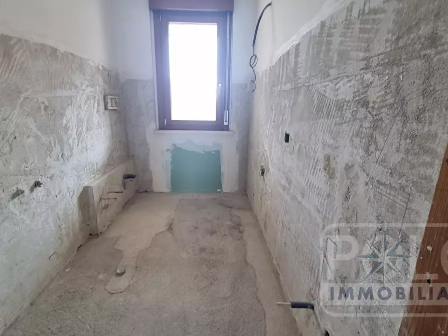 Immagine 7 di Appartamento in vendita  35 a Verona