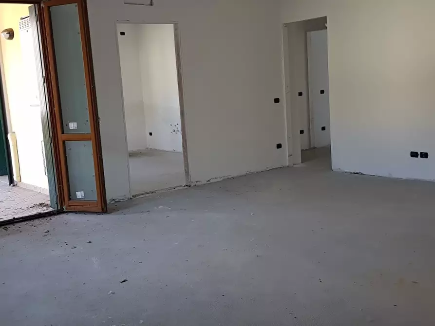 Immagine 2 di Appartamento in vendita  a Verona