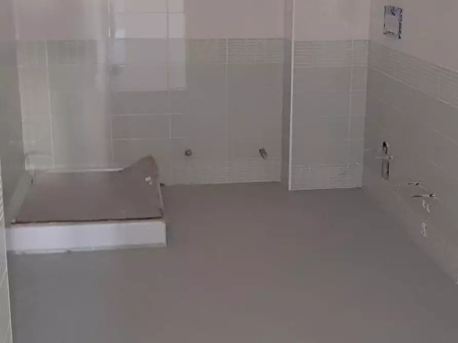 Immagine 8 di Appartamento in vendita  a Verona