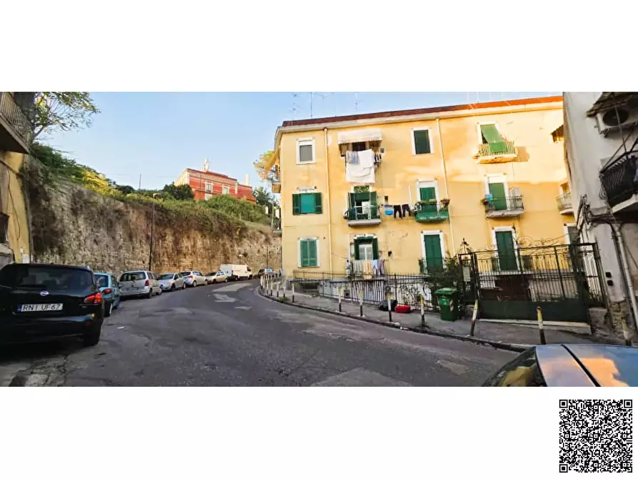 Immagine 4 di Appartamento in vendita  a Napoli