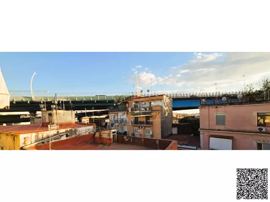Immagine 8 di Appartamento in vendita  a Napoli