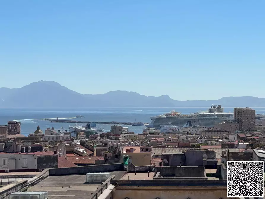 Immagine 2 di Appartamento in vendita  a Napoli