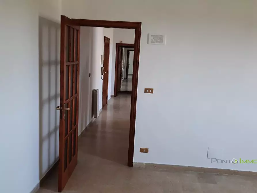 Immagine 10 di Appartamento in vendita  47 a Brindisi