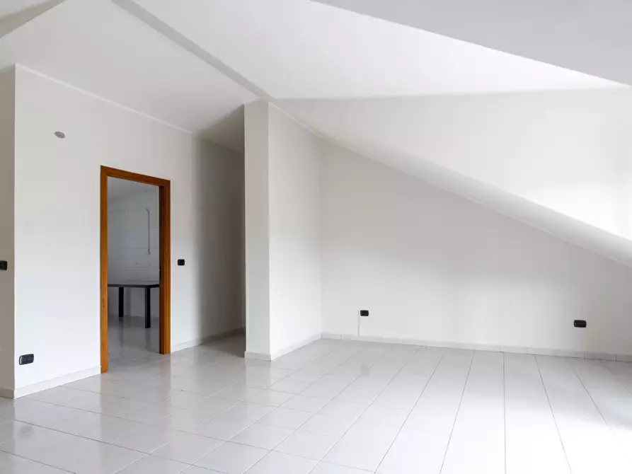 Immagine 4 di Appartamento in vendita  144 a San Nicola La Strada