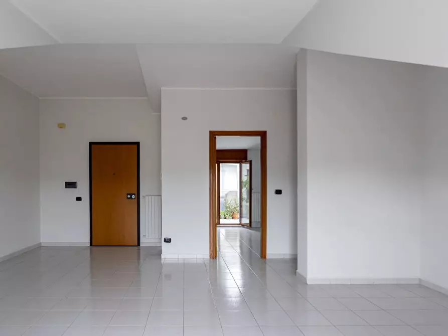 Immagine 6 di Appartamento in vendita  144 a San Nicola La Strada